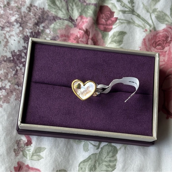 NWT Charriol Universal Love Silver Heart Mother of Pearl Cable Ring - Picture 2 of 8